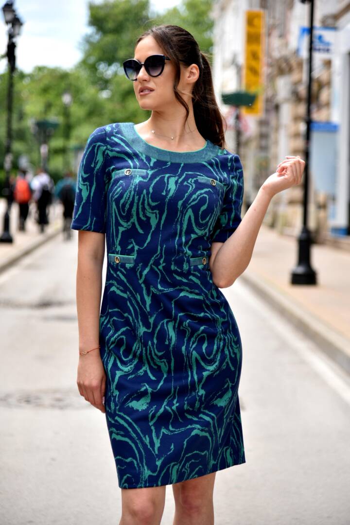 R02252